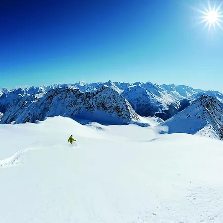 Silva Peak Residences - Paznaun - Inkl Premium Silvretta Card Ξενοδοχείο με διαμερίσματα Galtür